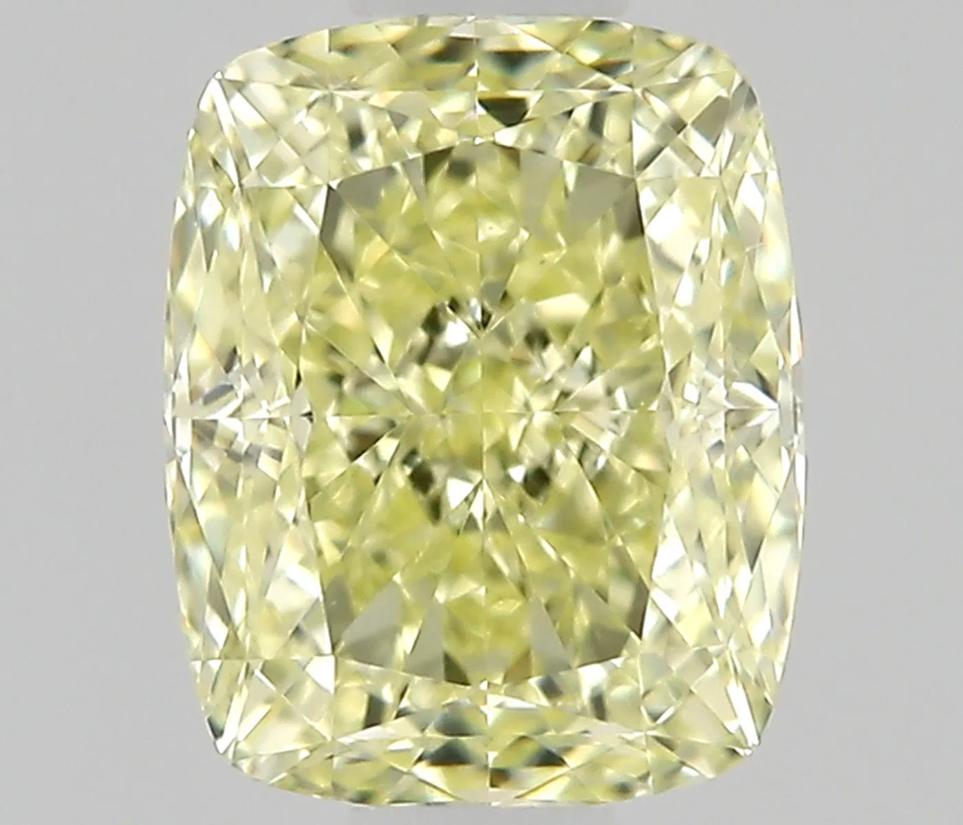 0.58 Carat Cushion Diamant