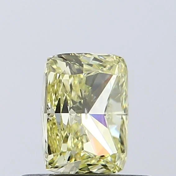 0.54 Carat Cushion Diamant