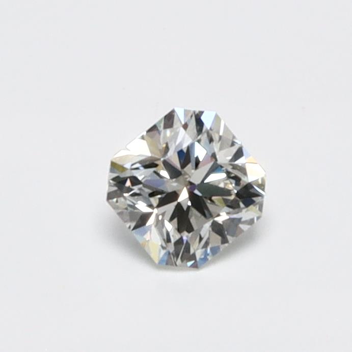 0.32 Karat Radiant Diamant