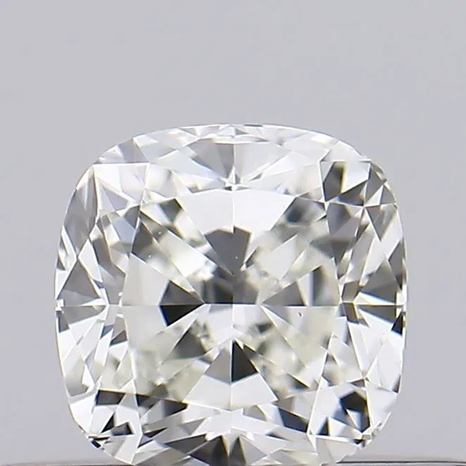 0.31 Carat Cushion Diamant