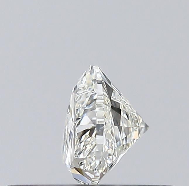 0.30 Karát Heart Gyémánt