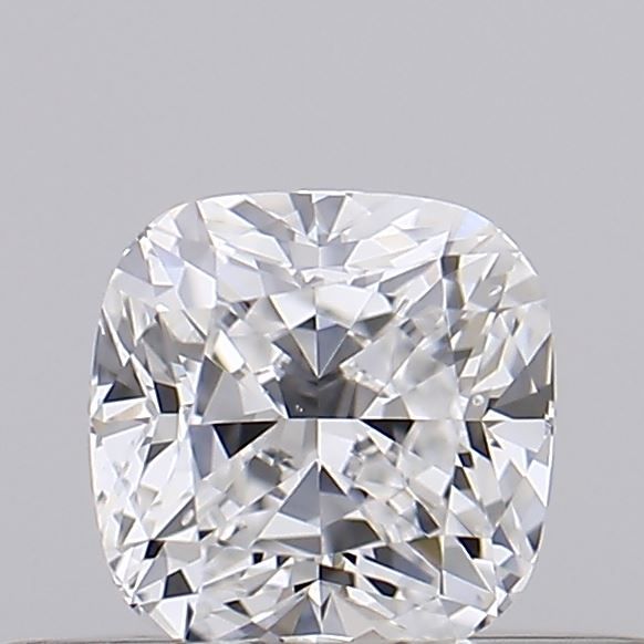 0.30 Quilate Cojín Diamante