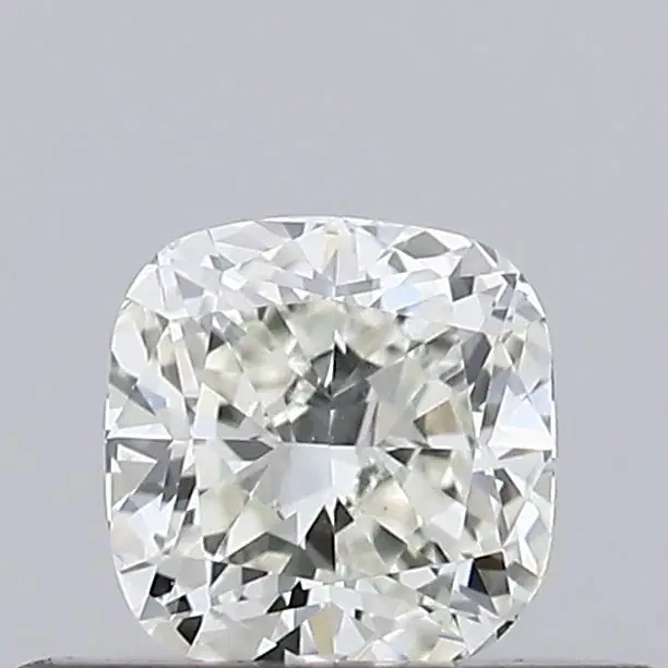 0.30 Quilate Cojín Diamante