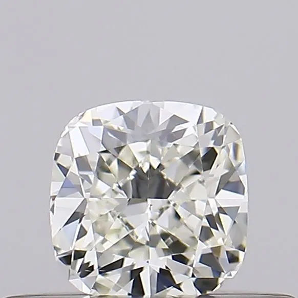 0.30 Carat Cushion Diamant