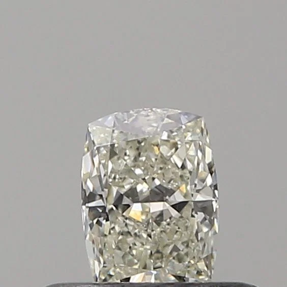 0.30 Quilate Cojín Diamante