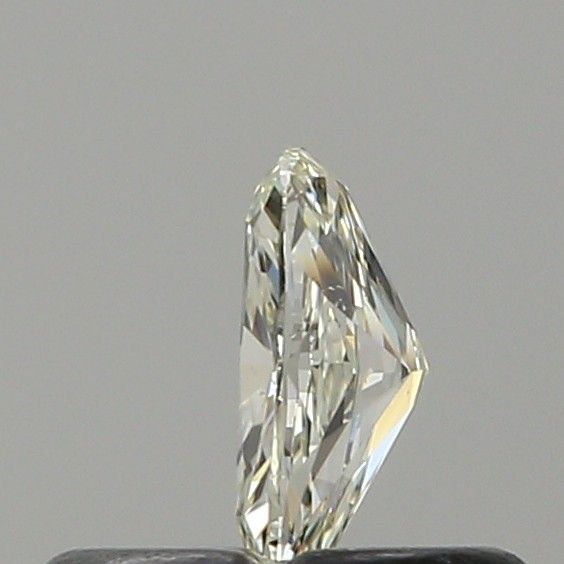 0.30 Quilate Cojín Diamante