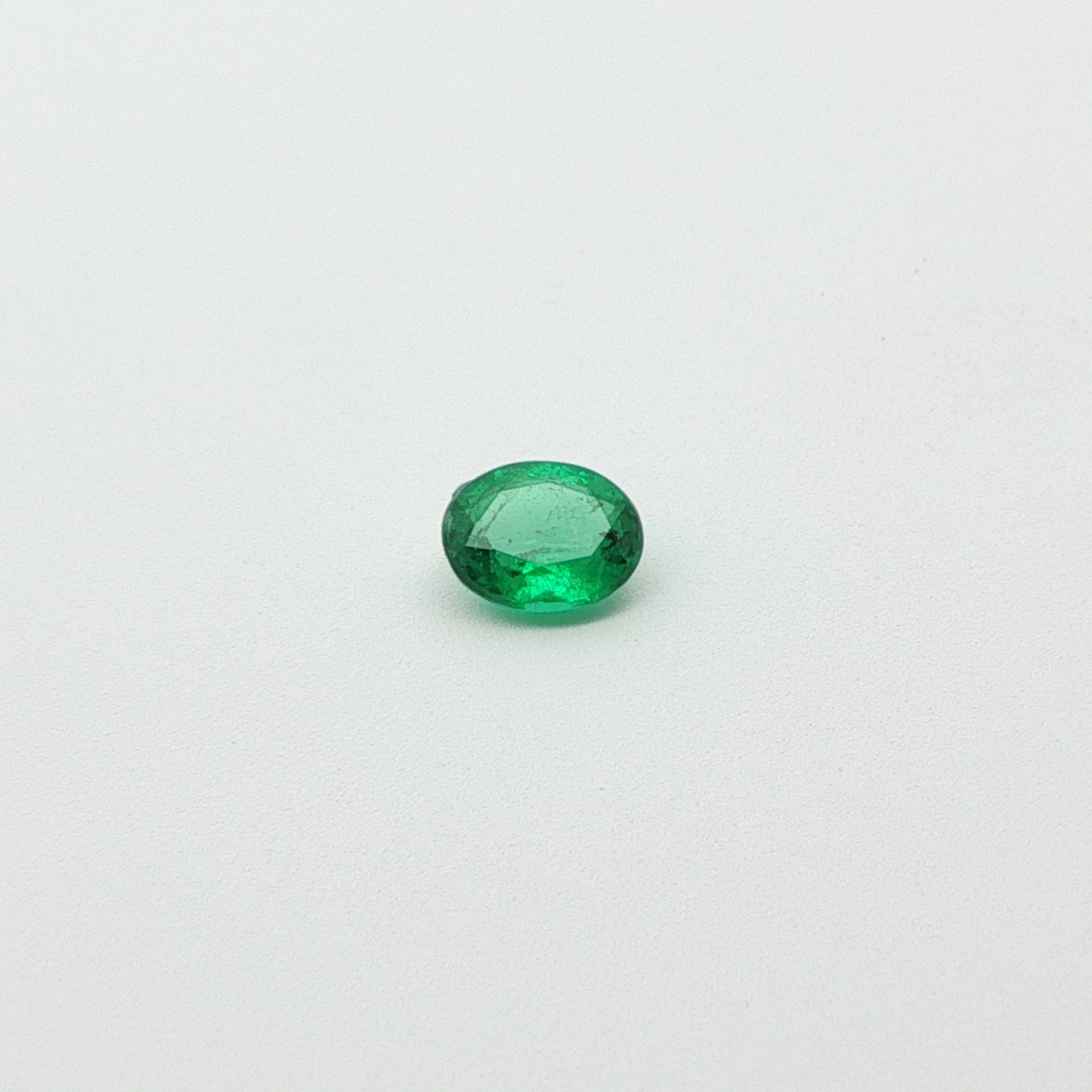 0.54 克拉 椭圆形 Emerald