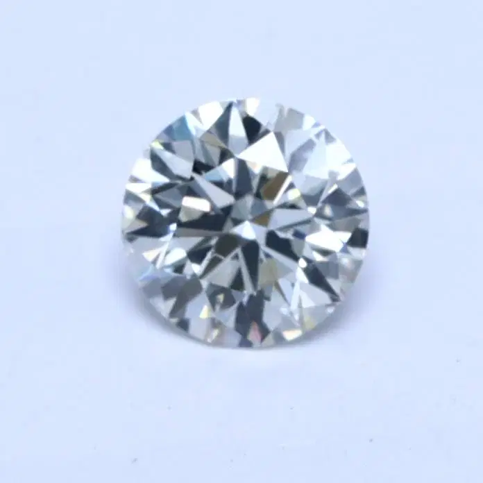 0.55 Карат Round Диамант