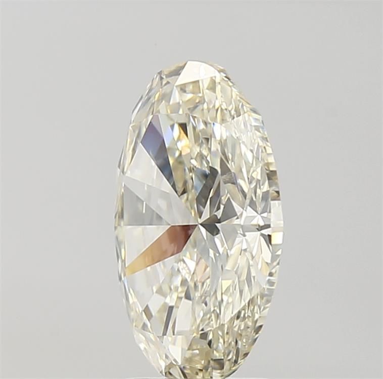 3.00 Carat Oval Diamant