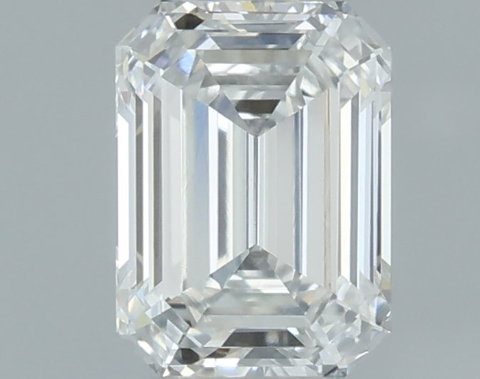 0.30 Karát Emerald Gyémánt