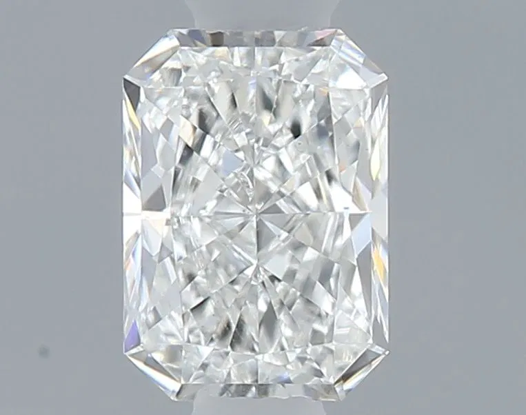 0.30 Karat Radiant Diamant