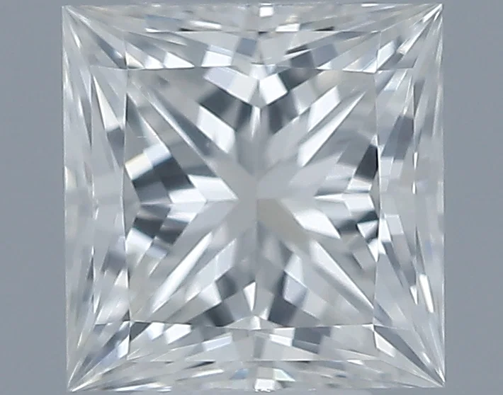 0.38 Karat Prinzess Diamant