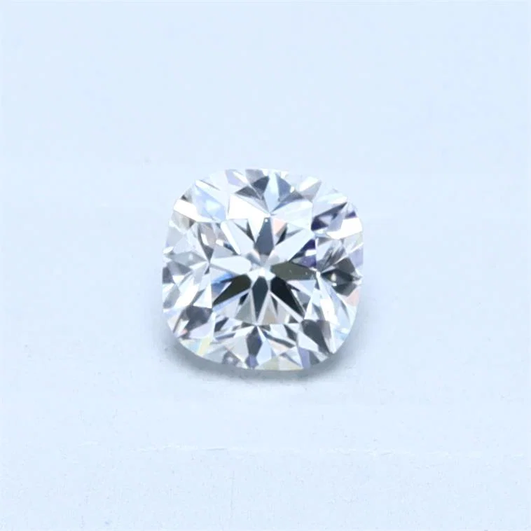 0.40 Quilate Cojín Diamante