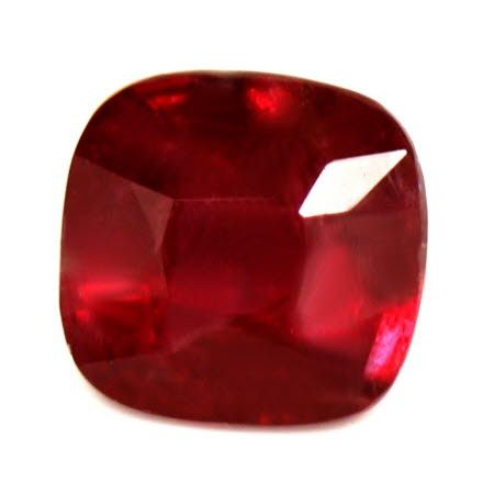 0.81 Karaat Cushion Ruby