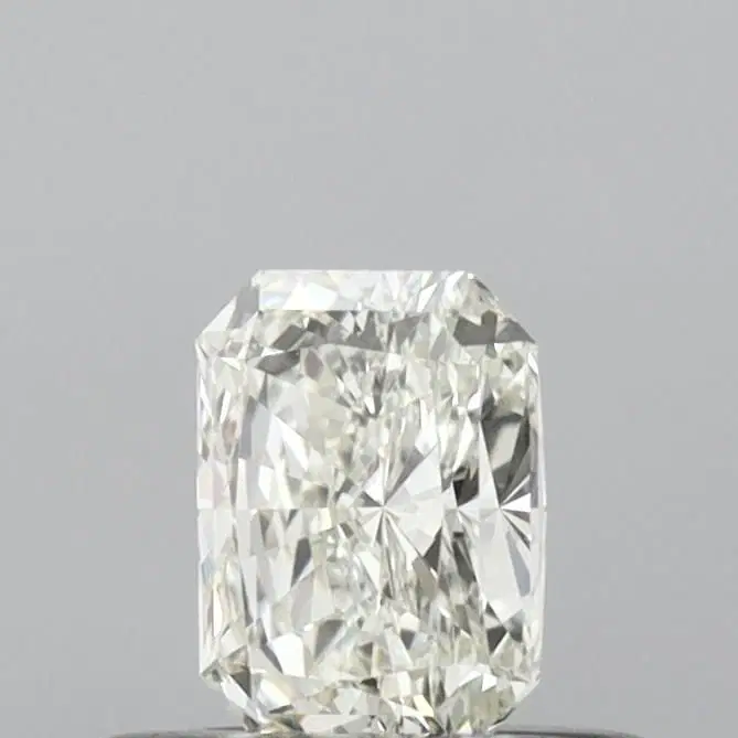 0.37 Карат  Радиант Бриллиант