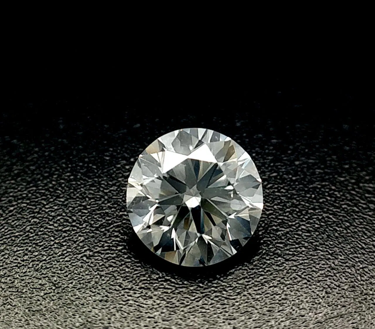 1.00 Карат  Круг Бриллиант