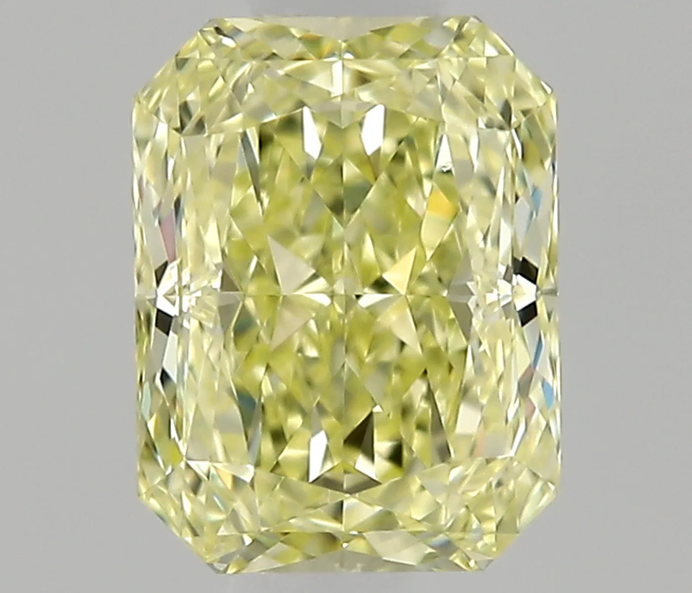 0.50 Carats Radiant Diamant