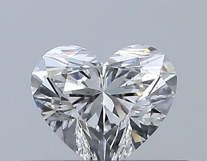 0.30 Karát Heart Gyémánt