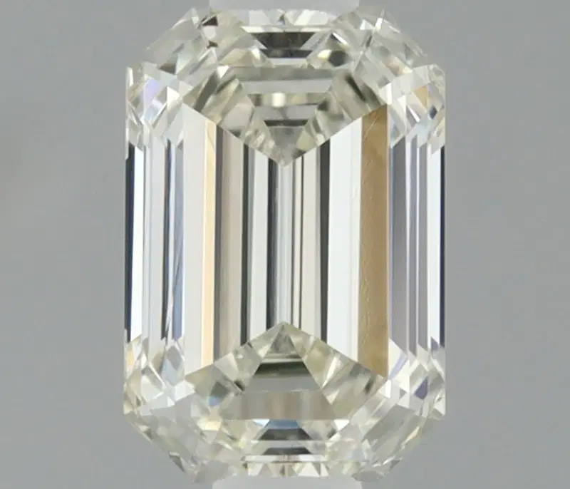 0.30 Karat Emerald Diamant