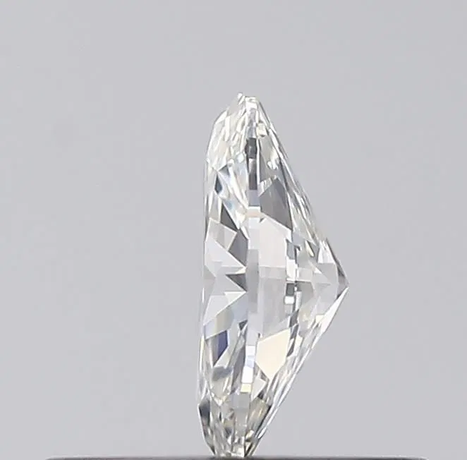 0.30 Karat Oval Diamant