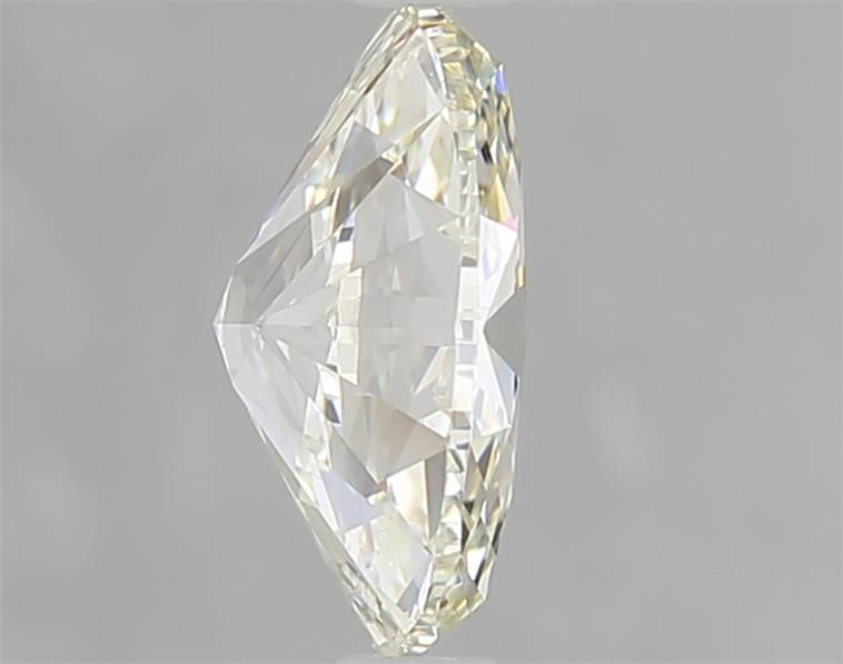 1.50 Karat Oval Diamant