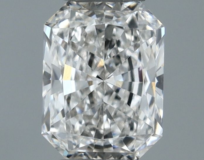 0.30 Quilate Radiante Diamante
