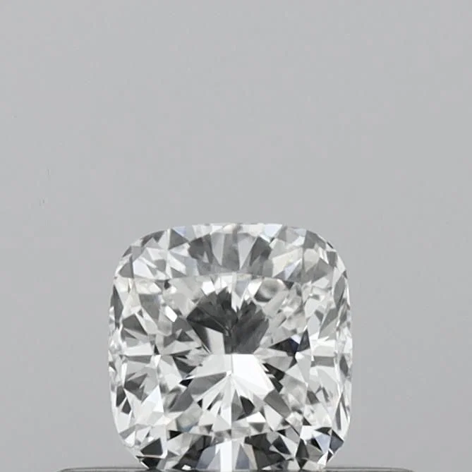 0.31 Quilate Cojín Diamante