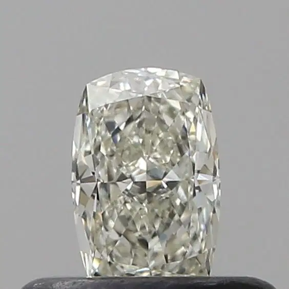 0.31 Karat Cushion Diamant