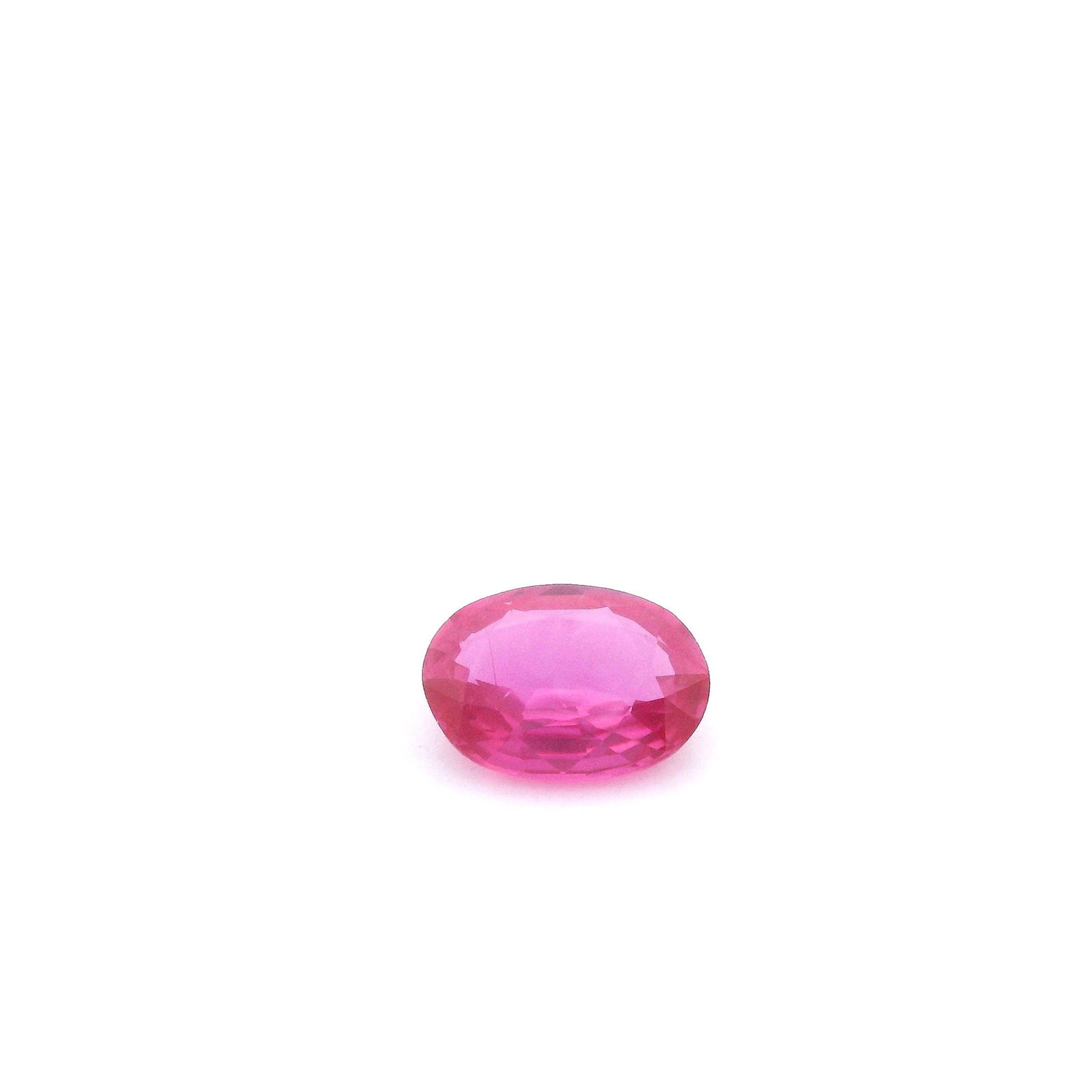 0.79 Quilates Oval Ruby