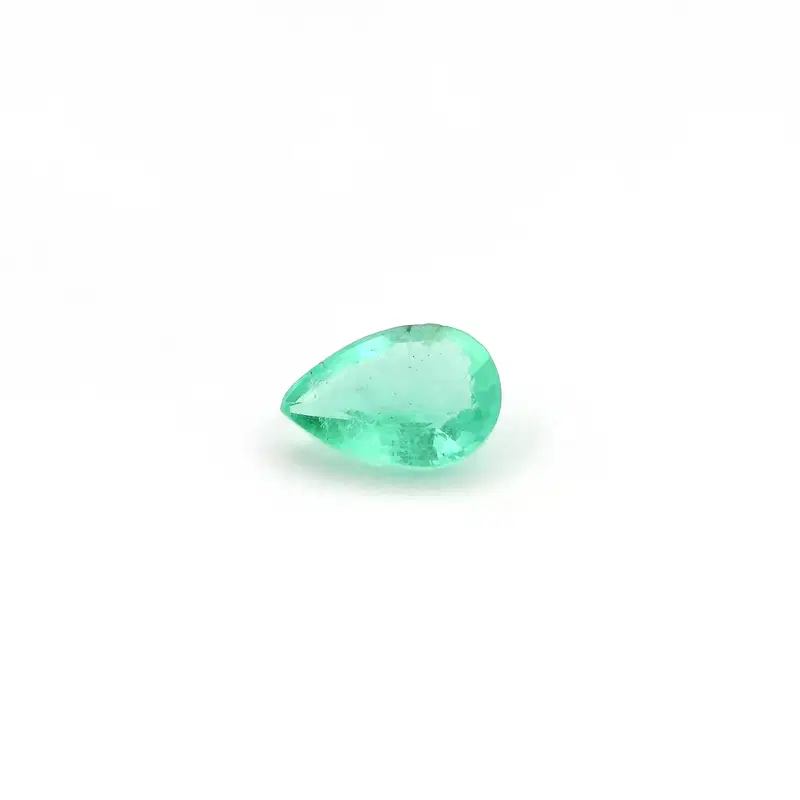 0.56 Karat Päron Emerald