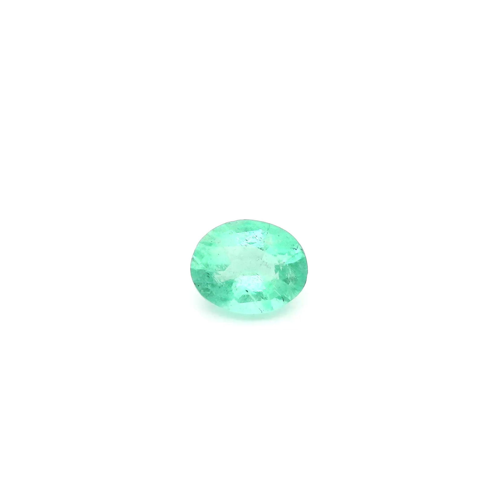 0.57 Quilate Oval Emerald