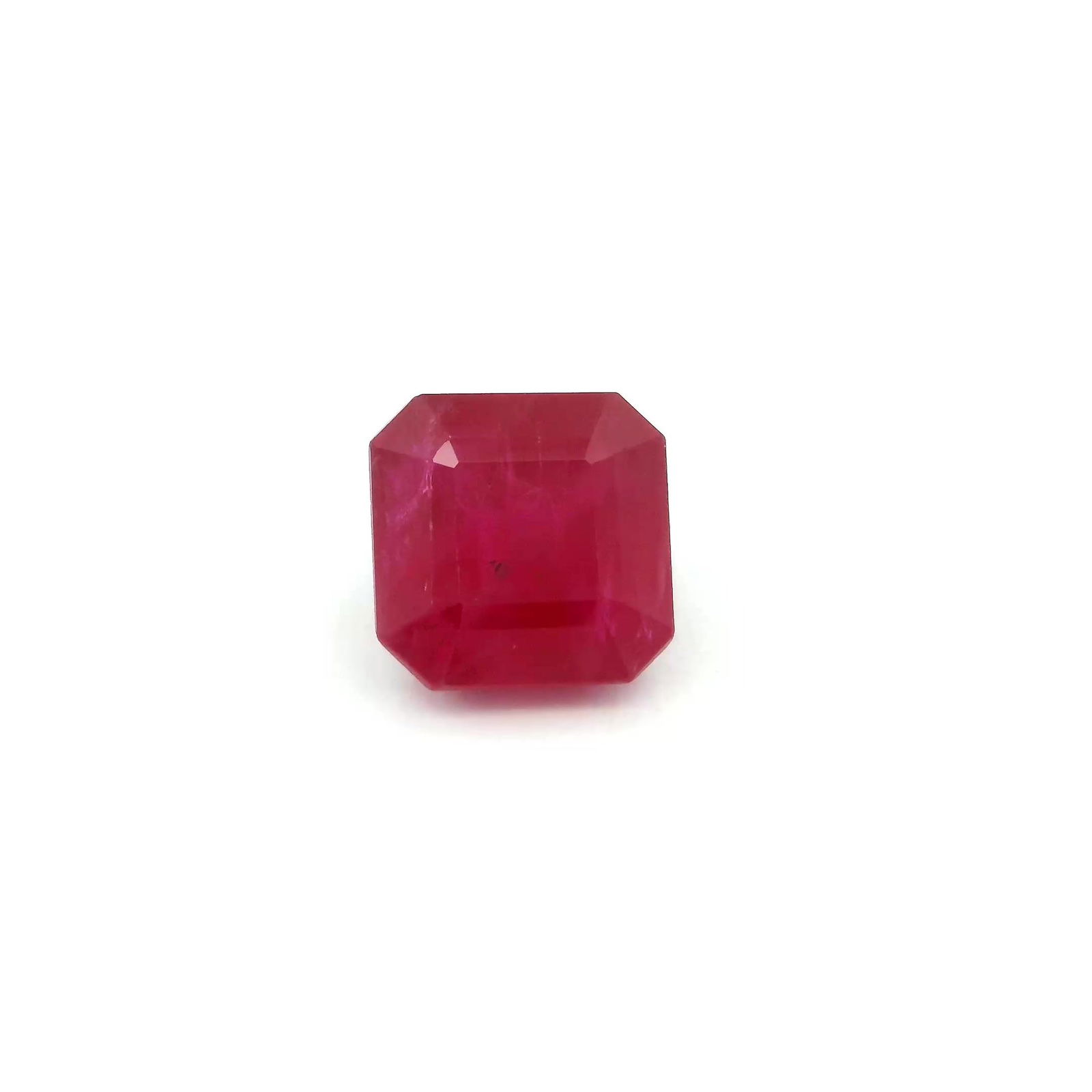 2.56 Karaat Octagon Ruby