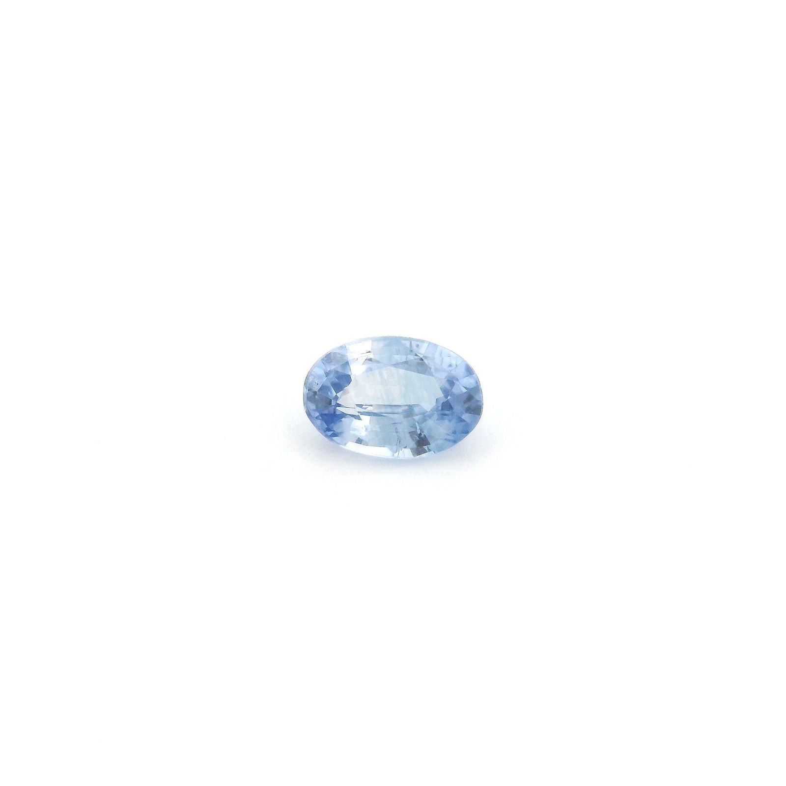 0.51 Karat Oval Sapphire