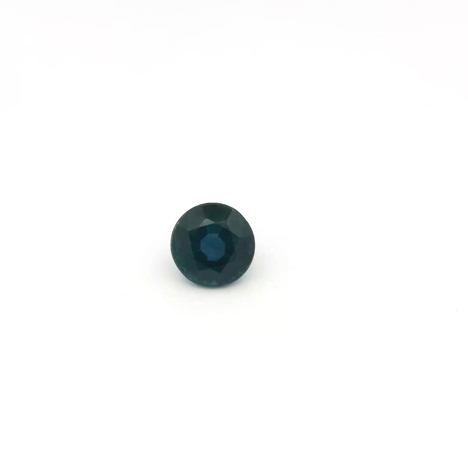 0.53 Carats Rond Sapphire