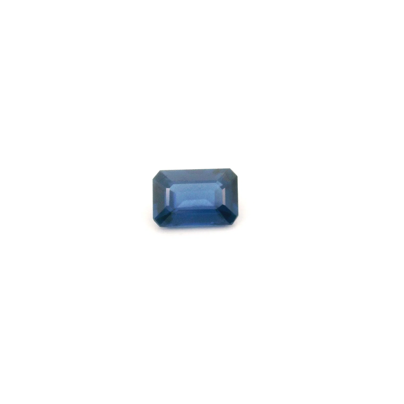 0.60 Carati Octagon Sapphire