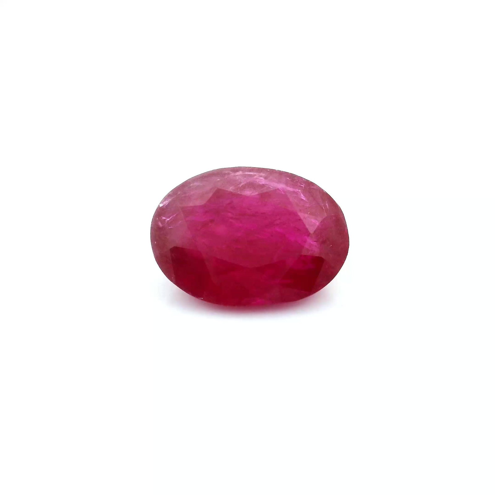 2.70 Karaat Ovaal Ruby