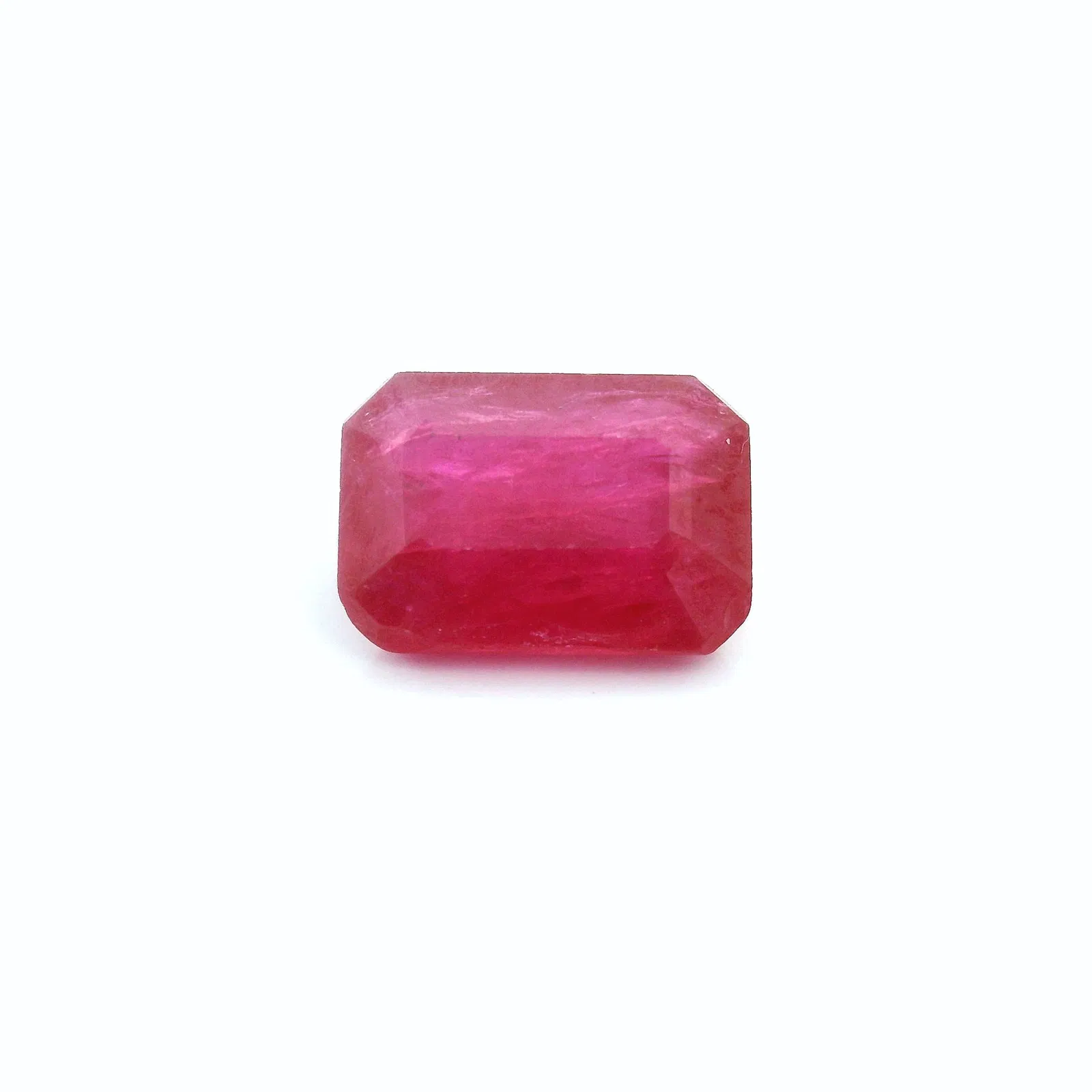 2.76 Karaat Octagon Ruby