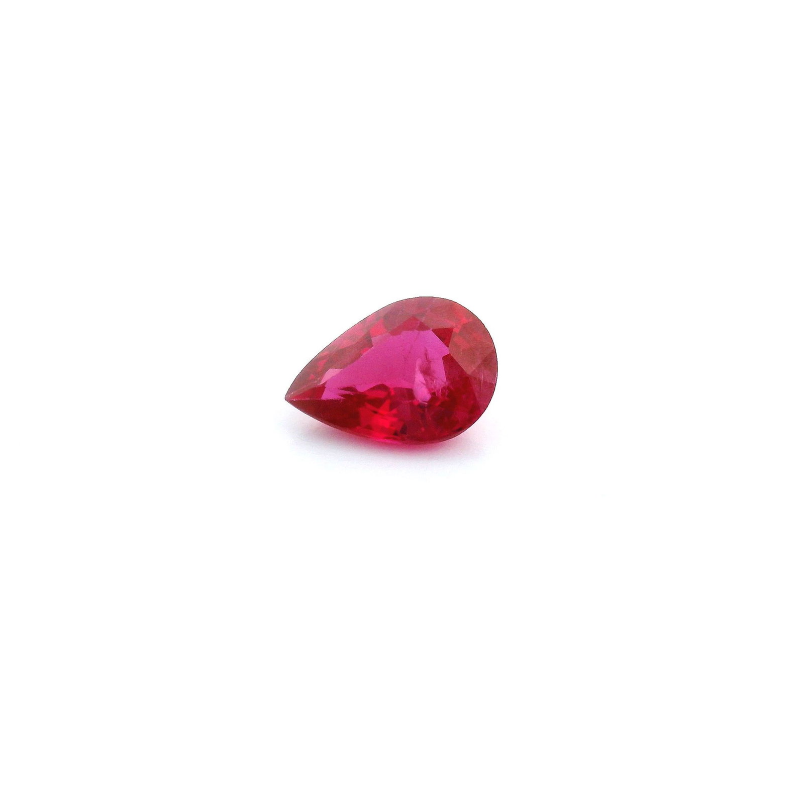 0.70 Carats Poire Ruby