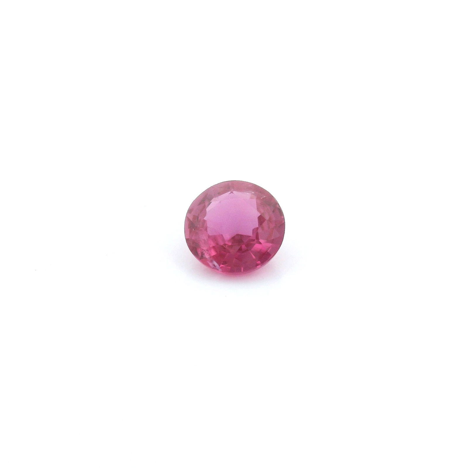 0.66 Karaat Rond Ruby