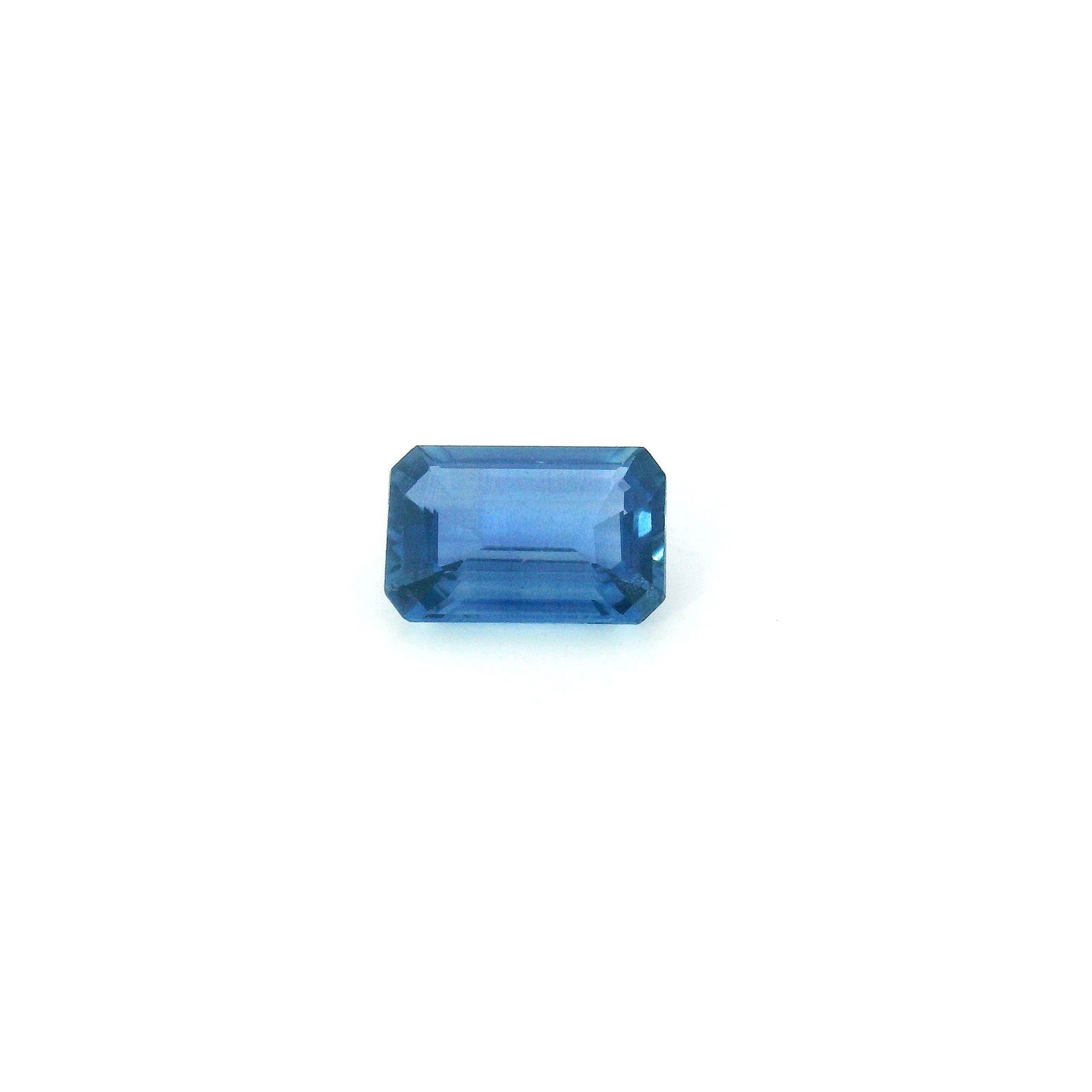 0.73 Карат  Octagon Sapphire