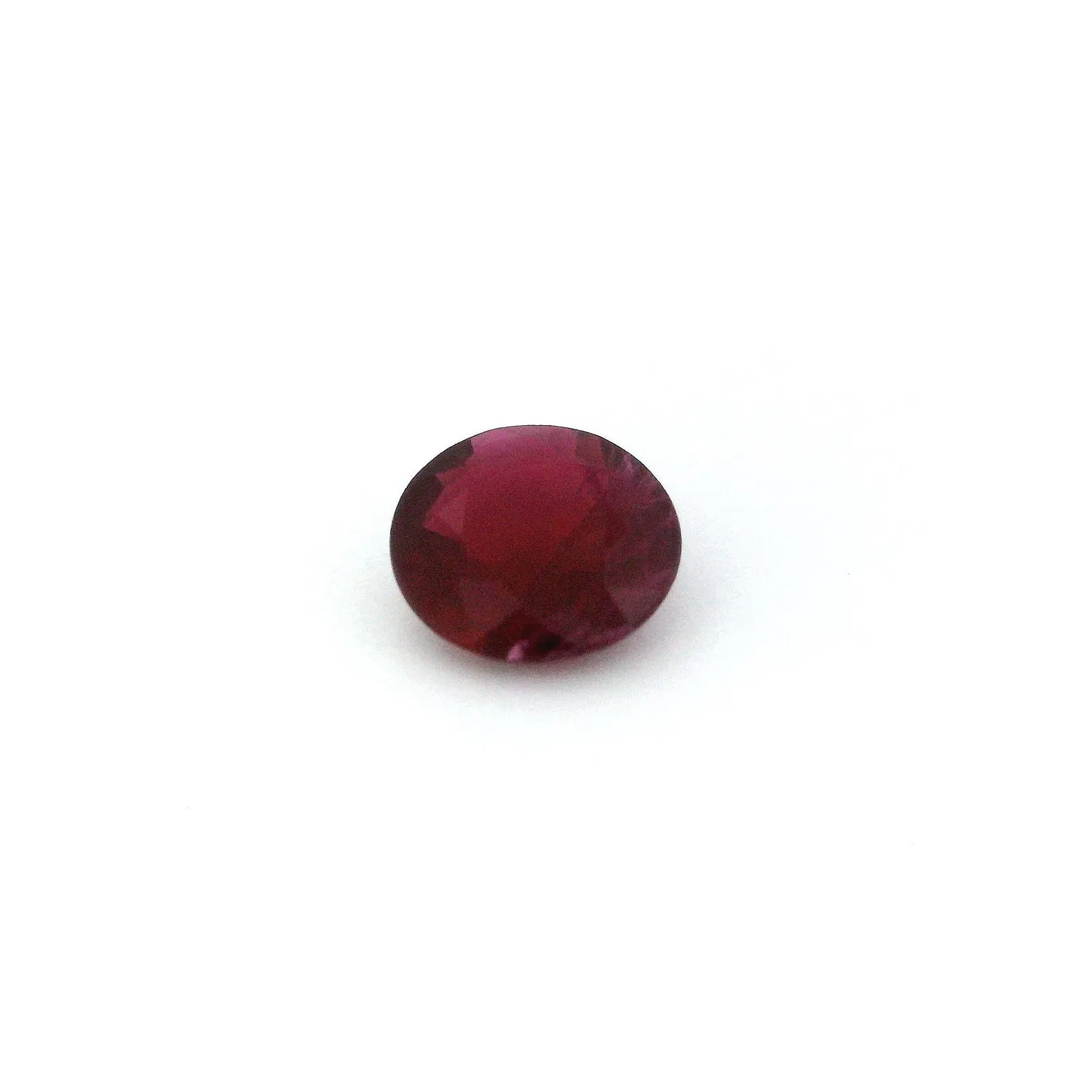 1.36 Karaat Rond Ruby