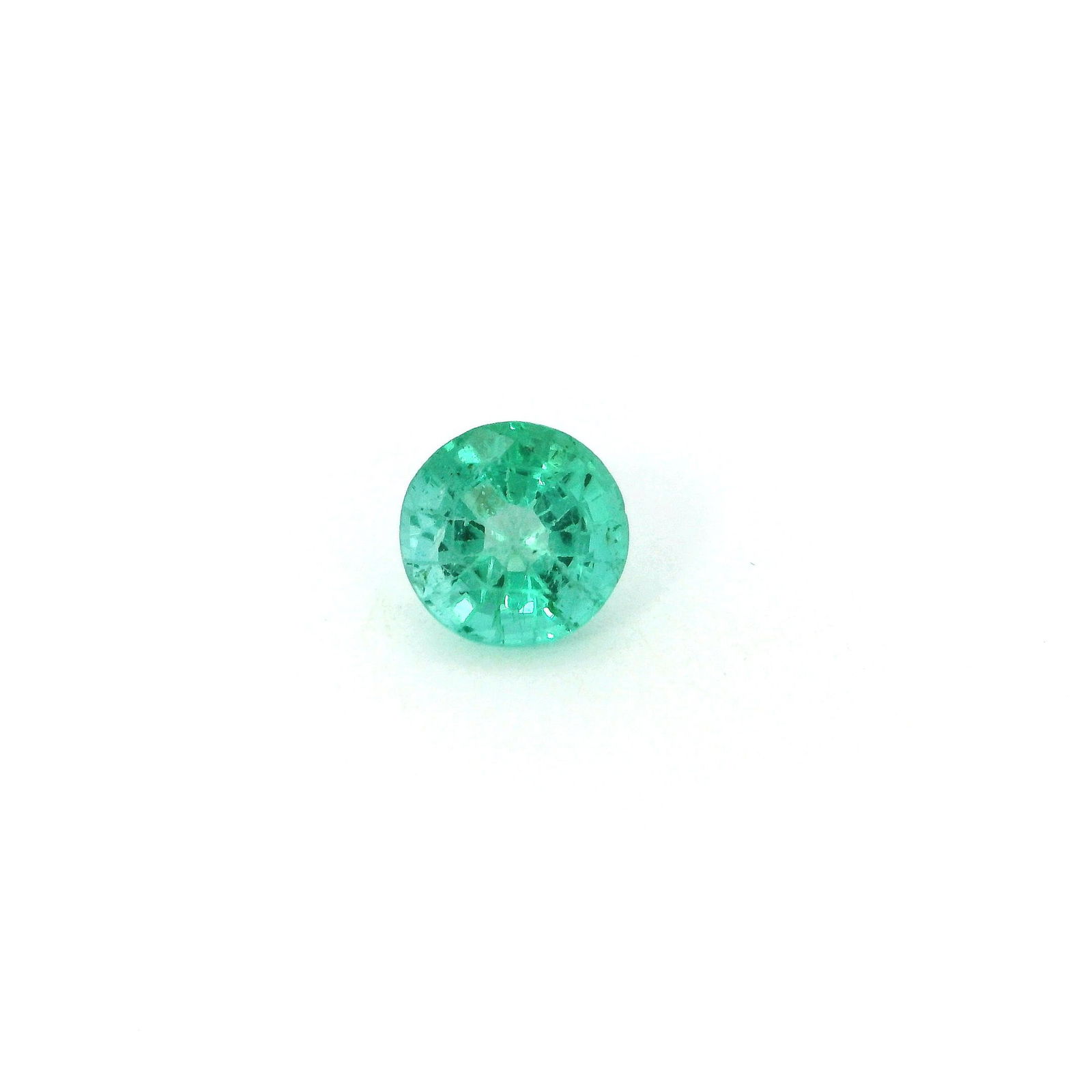 0.64 Carat Round Emerald