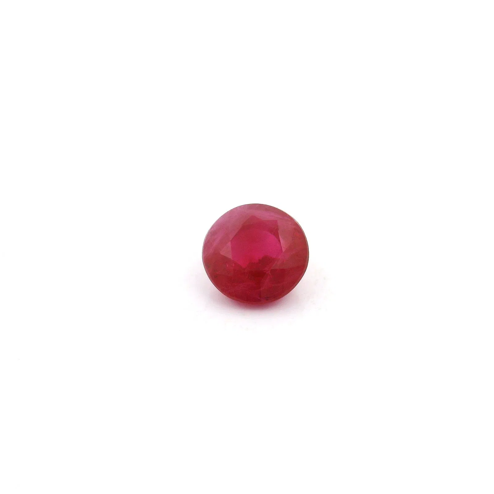 0.87 Carats Rond Ruby