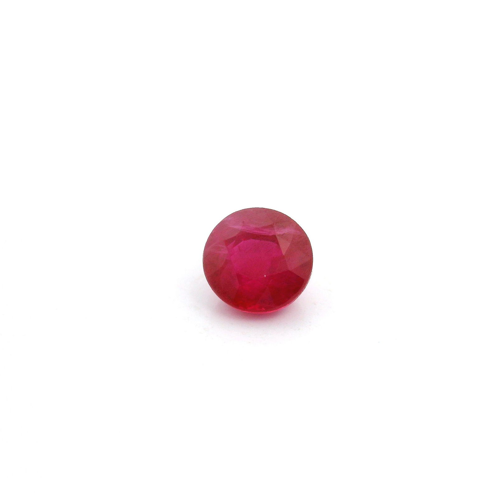 1.01 Carats Rond Ruby