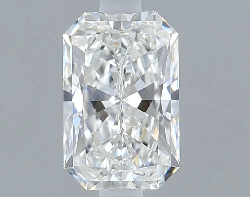 0.30 Karat Radiant Diamant