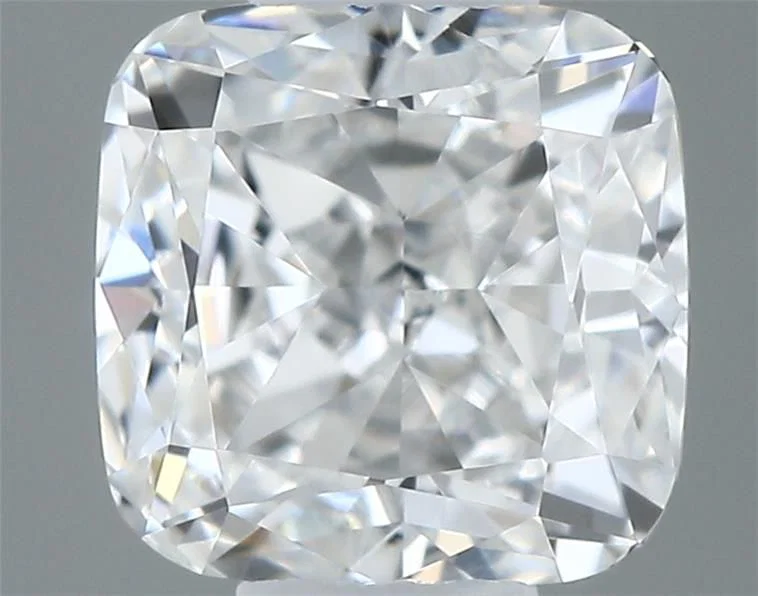 0.32 Quilate Cojín Diamante