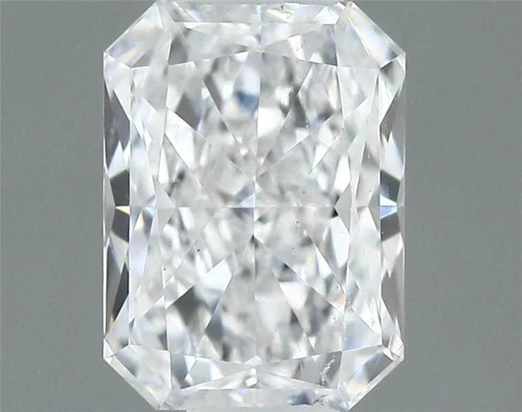 0.30 Carats Radiant Diamant