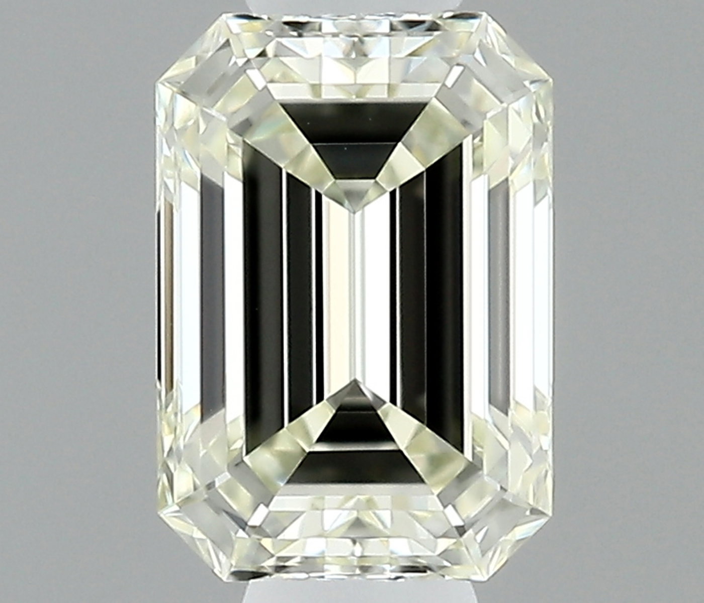 0.30 Carat Emerald Diamond