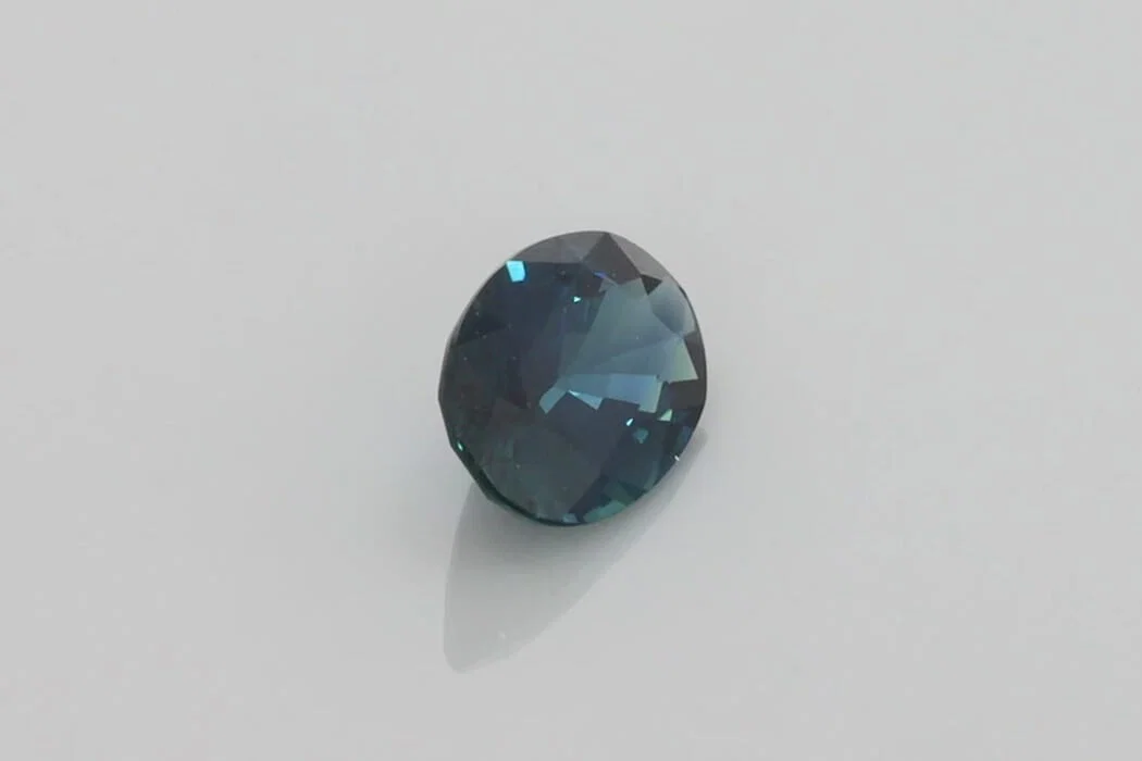 0.89 Carat Oval Sapphire