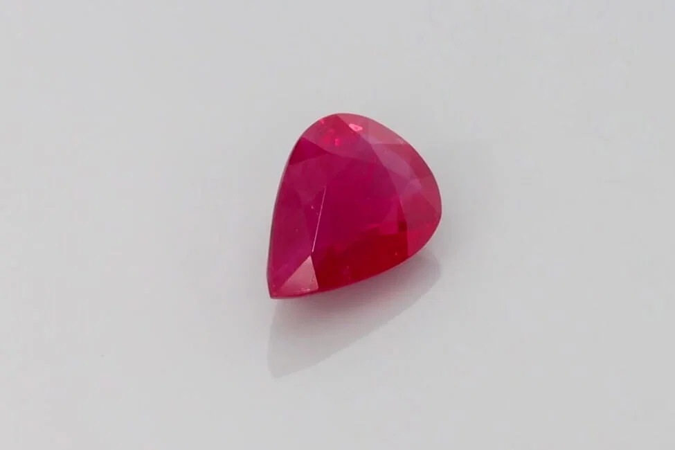 1.03 Карат Pear Ruby